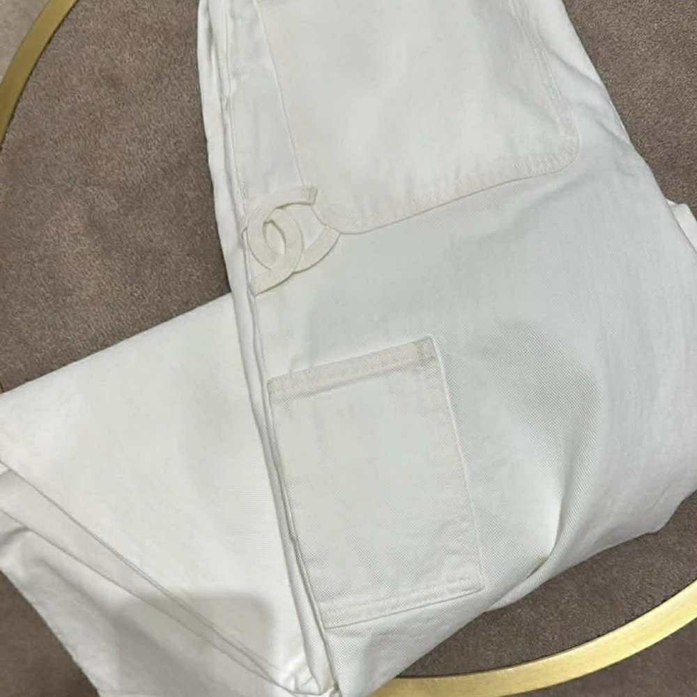 100% sold out Authentic CHANEL Cream Jeans